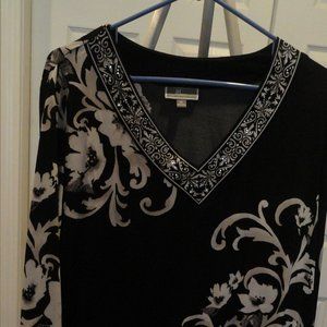 GORGEOUS JM Collection Top